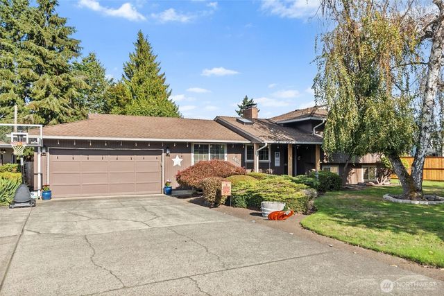 2105 W Stewart, Puyallup, WA 98371