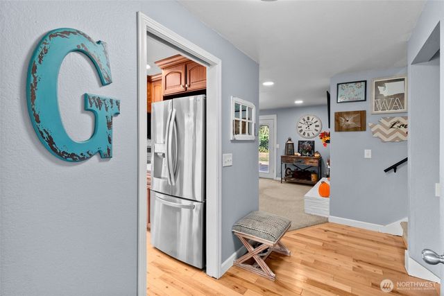 2105 W Stewart, Puyallup, WA 98371