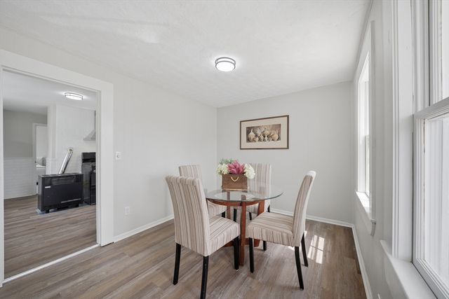 40 North St, Lowell, MA 01852