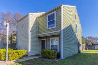 1500 Lake Shore Drive 802, Waco, TX 76708