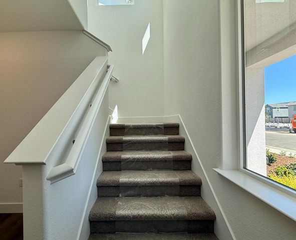 10124 Keynote St, Roseville, CA 95747