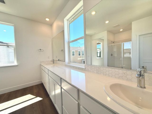 10124 Keynote St, Roseville, CA 95747