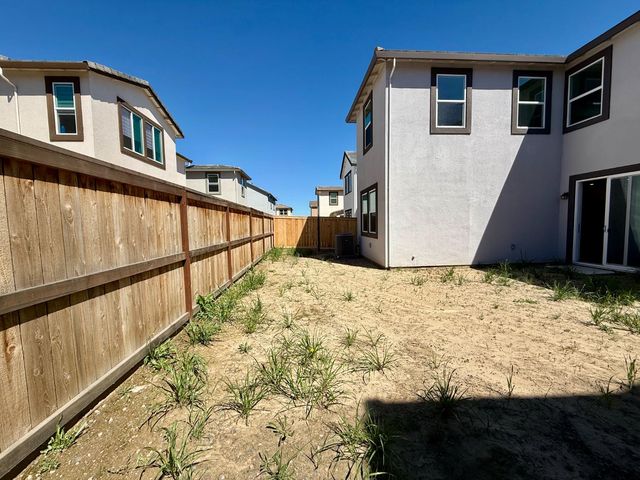 10124 Keynote St, Roseville, CA 95747