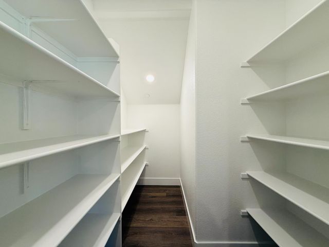 10124 Keynote St, Roseville, CA 95747