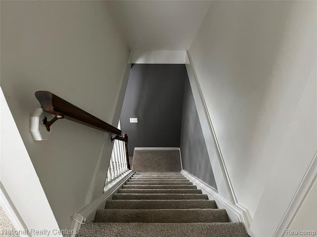 1200 Marseille Court, Rochester Hills, MI 48307