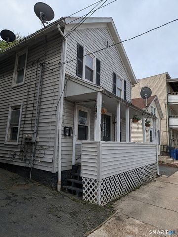 19 Portland Street, Middletown, CT 06457