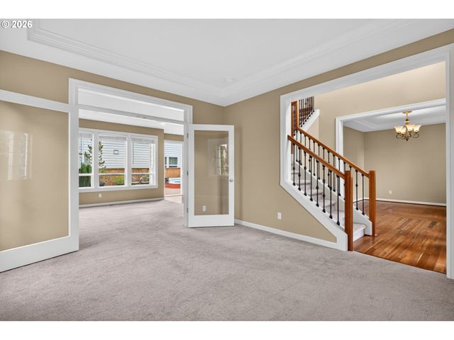 14533 WALNUT GROVE Way, Oregon City, OR 97045