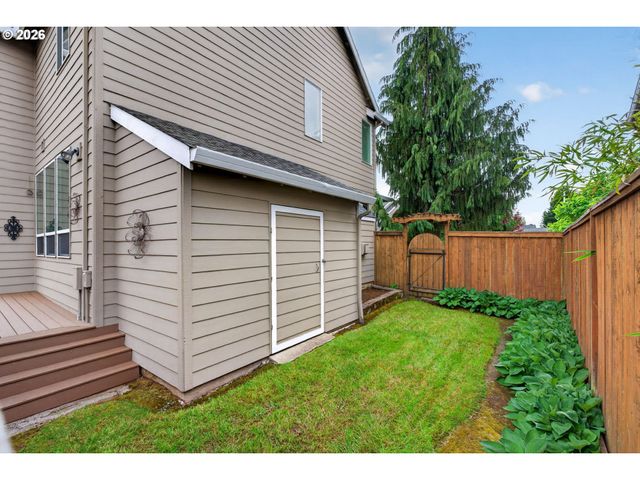 14533 WALNUT GROVE Way, Oregon City, OR 97045
