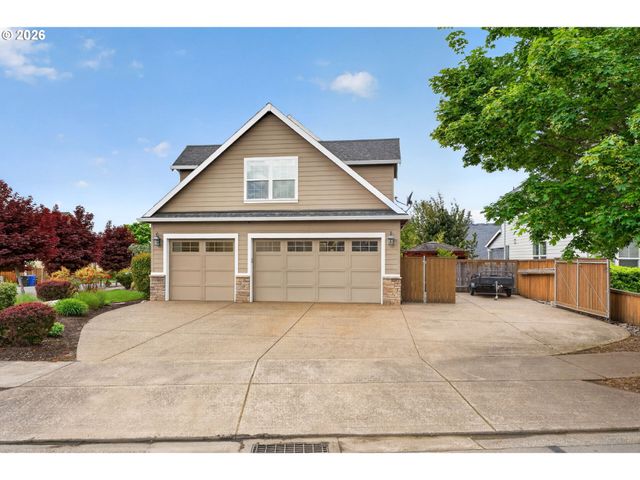 14533 WALNUT GROVE Way, Oregon City, OR 97045
