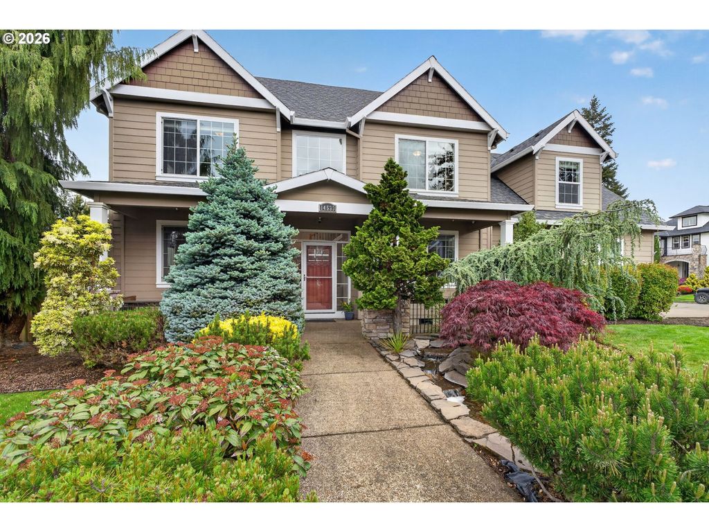 14533 WALNUT GROVE Way, Oregon City, OR 97045