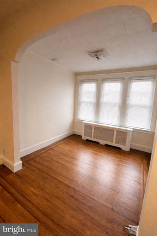 652 JAMESTOWN ST, Philadelphia, PA 19128