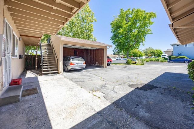 1395 Ontario Lane, Campbell, CA 95008