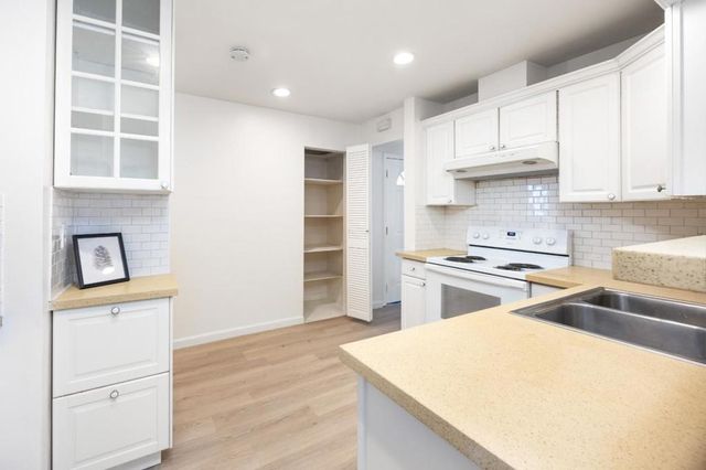 1395 Ontario Lane, Campbell, CA 95008