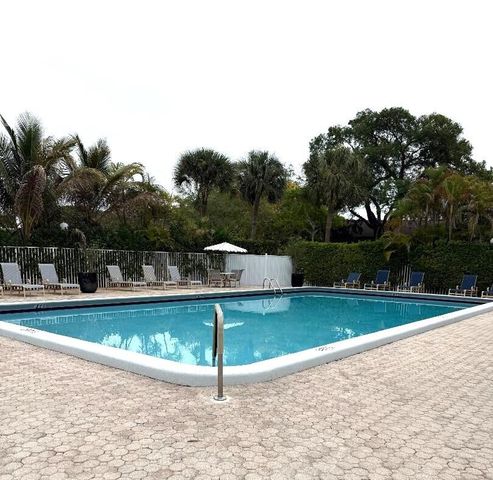 2720 S Oakland Forest Drive 1210, Oakland Park, FL 33309