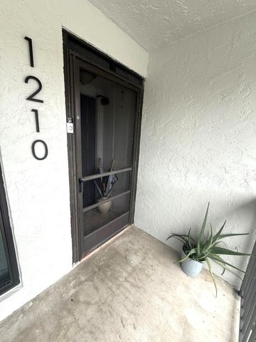 2720 S Oakland Forest Drive 1210, Oakland Park, FL 33309