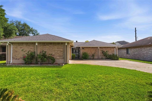 3415 Honey Creek Drive, Houston, TX 77082