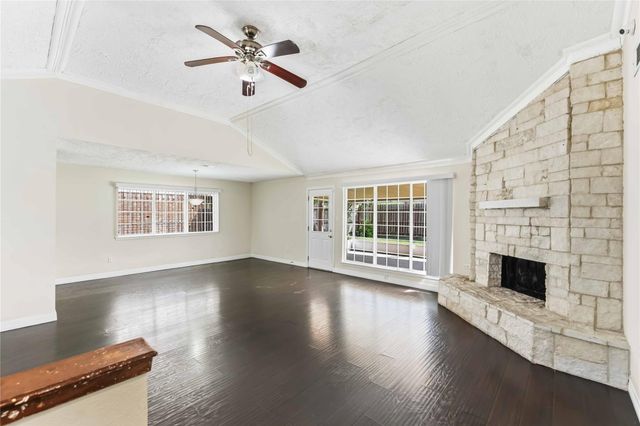 3415 Honey Creek Drive, Houston, TX 77082