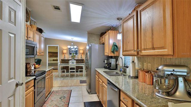 380 MARSH LANDING LOOP, Oak Hill, FL 32759