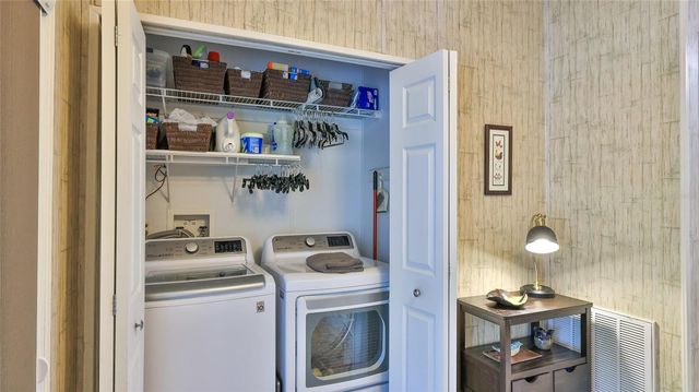 380 MARSH LANDING LOOP, Oak Hill, FL 32759