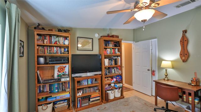 380 MARSH LANDING LOOP, Oak Hill, FL 32759