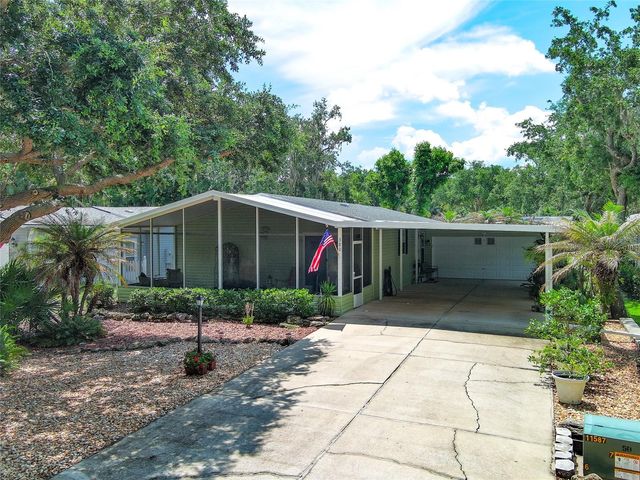 380 MARSH LANDING LOOP, Oak Hill, FL 32759