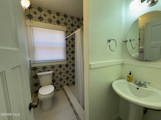 1606 HAWTHORNE Street, El Paso, TX 79902