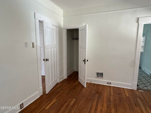 1606 HAWTHORNE Street, El Paso, TX 79902