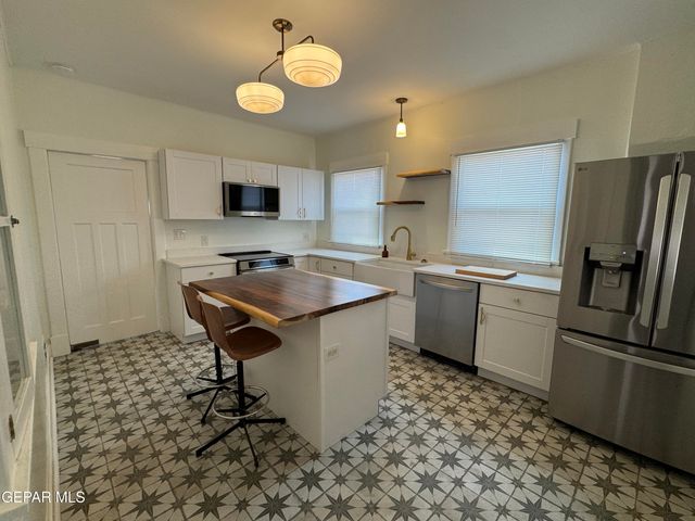 1606 HAWTHORNE Street, El Paso, TX 79902