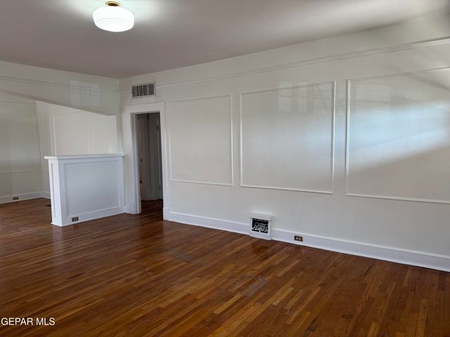 1606 HAWTHORNE Street, El Paso, TX 79902