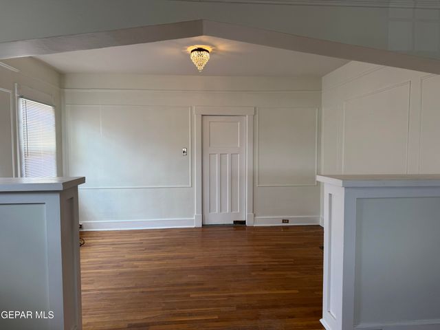 1606 HAWTHORNE Street, El Paso, TX 79902
