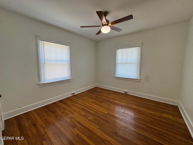 1606 HAWTHORNE Street, El Paso, TX 79902