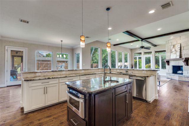 5650 Charlestown Drive, Dallas, TX 75230