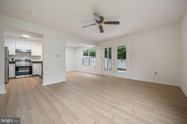 204 MAHOGANY PL, Dover, DE 19901