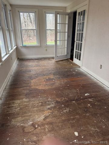 78 Hennequin Road, Columbia, CT 06237