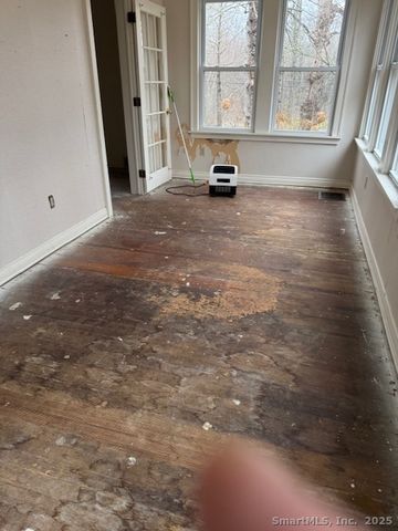 78 Hennequin Road, Columbia, CT 06237