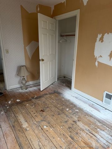 78 Hennequin Road, Columbia, CT 06237