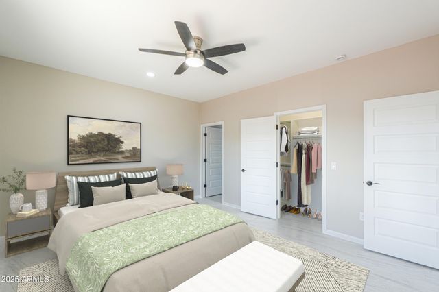 229 E Cedar Avenue, Casa Grande, AZ 85122