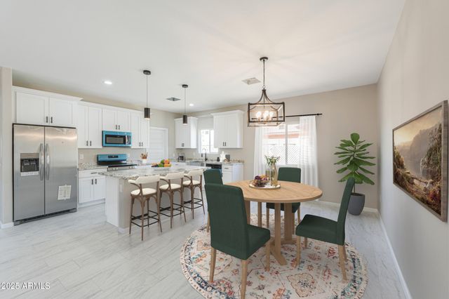 229 E Cedar Avenue, Casa Grande, AZ 85122