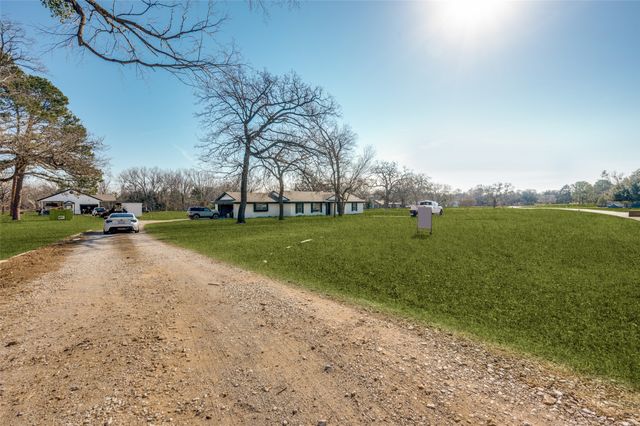 5304 Wildwood Drive, Flower Mound, TX 75028