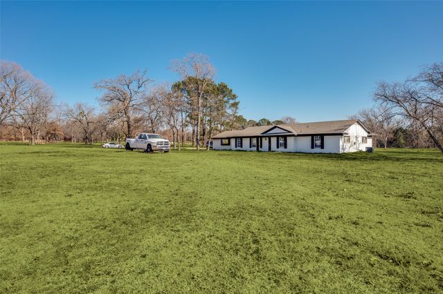 5304 Wildwood Drive, Flower Mound, TX 75028