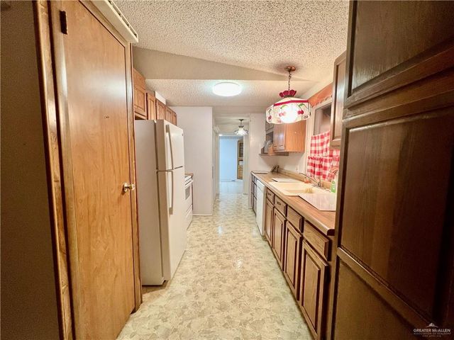 2029 W Montana Avenue, Harlingen, TX 78550