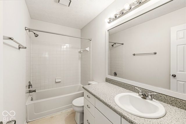 3724 Magenta Lane 3, Indianapolis, IN 46214