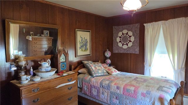 4 Pearl Street, Coventry, RI 02816