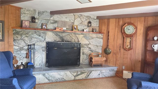 4 Pearl Street, Coventry, RI 02816