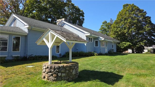 4 Pearl Street, Coventry, RI 02816