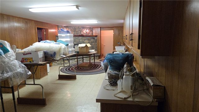 4 Pearl Street, Coventry, RI 02816