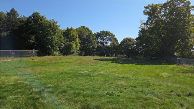 4 Pearl Street, Coventry, RI 02816