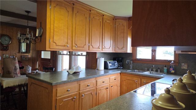 4 Pearl Street, Coventry, RI 02816