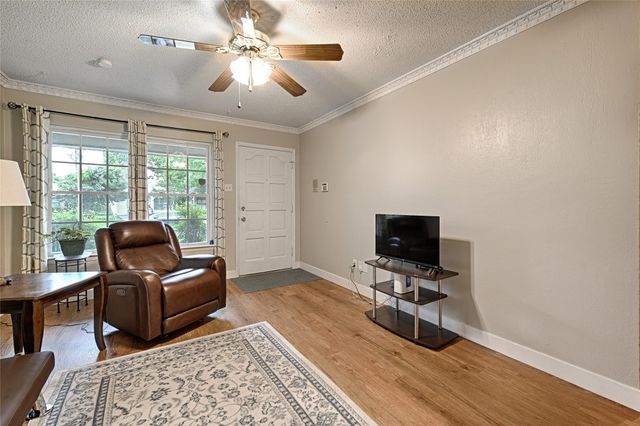531 Himes Drive, Euless, TX 76039