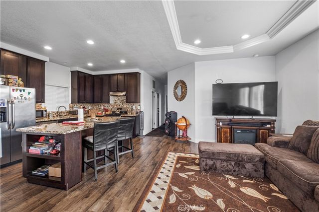 2139 E 4th 84, Ontario, CA 91764